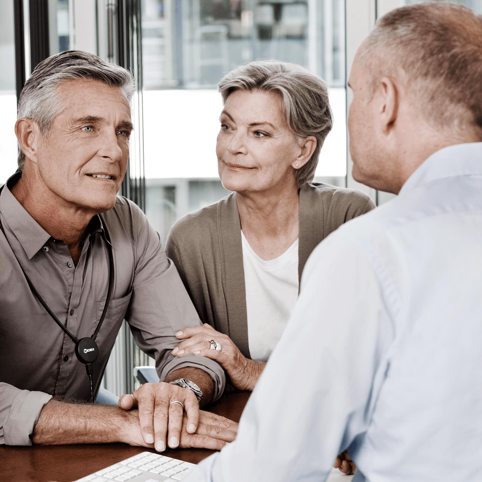 dispenser-patient-relative-interaction-conversation